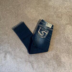 Silver Jeans Tuesday Low Capri Jeans Big Stitch Embroidered Size 26 (27x24)